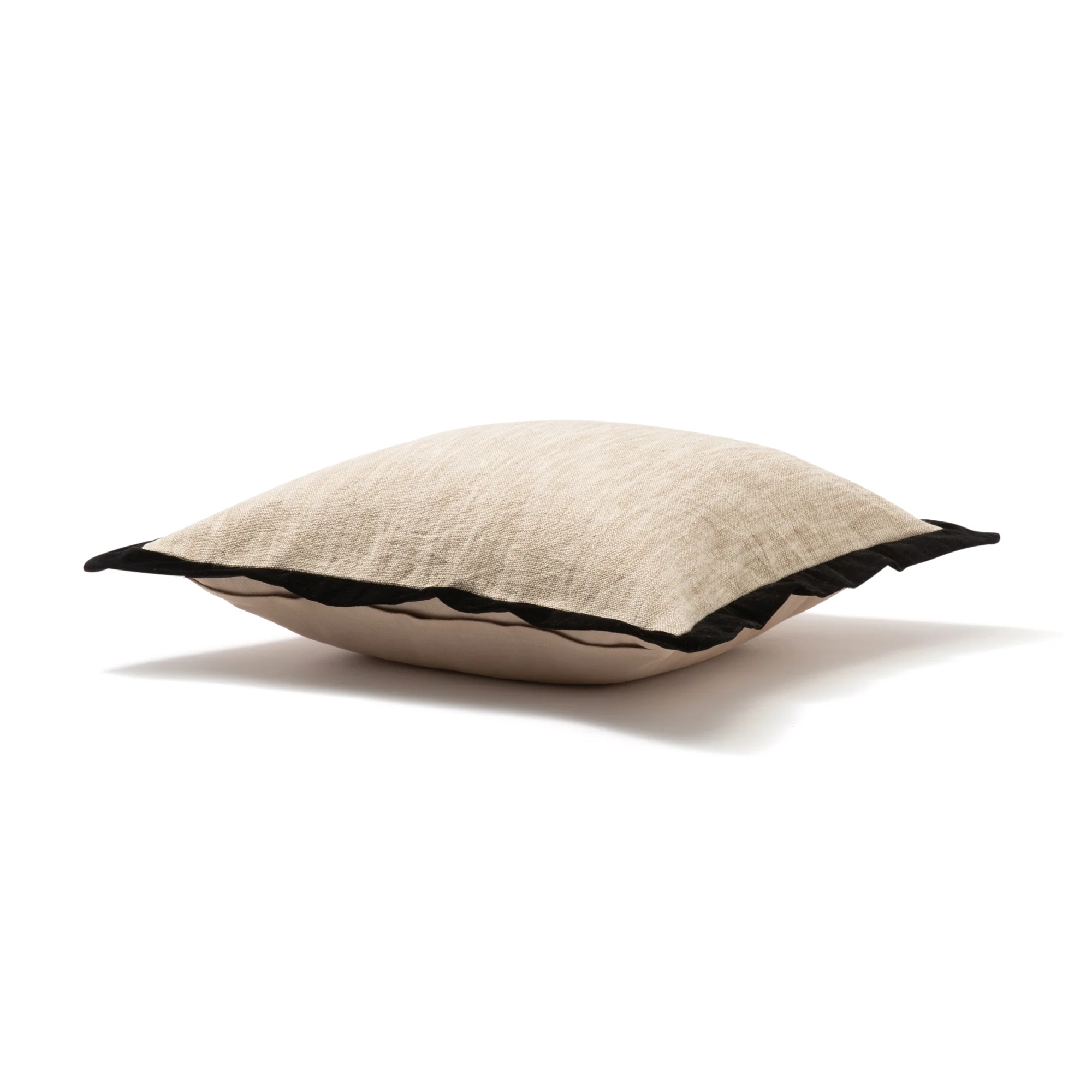 ベルベットフランジ クッションカバー 45×45 ナチュラル（062） - Image 5