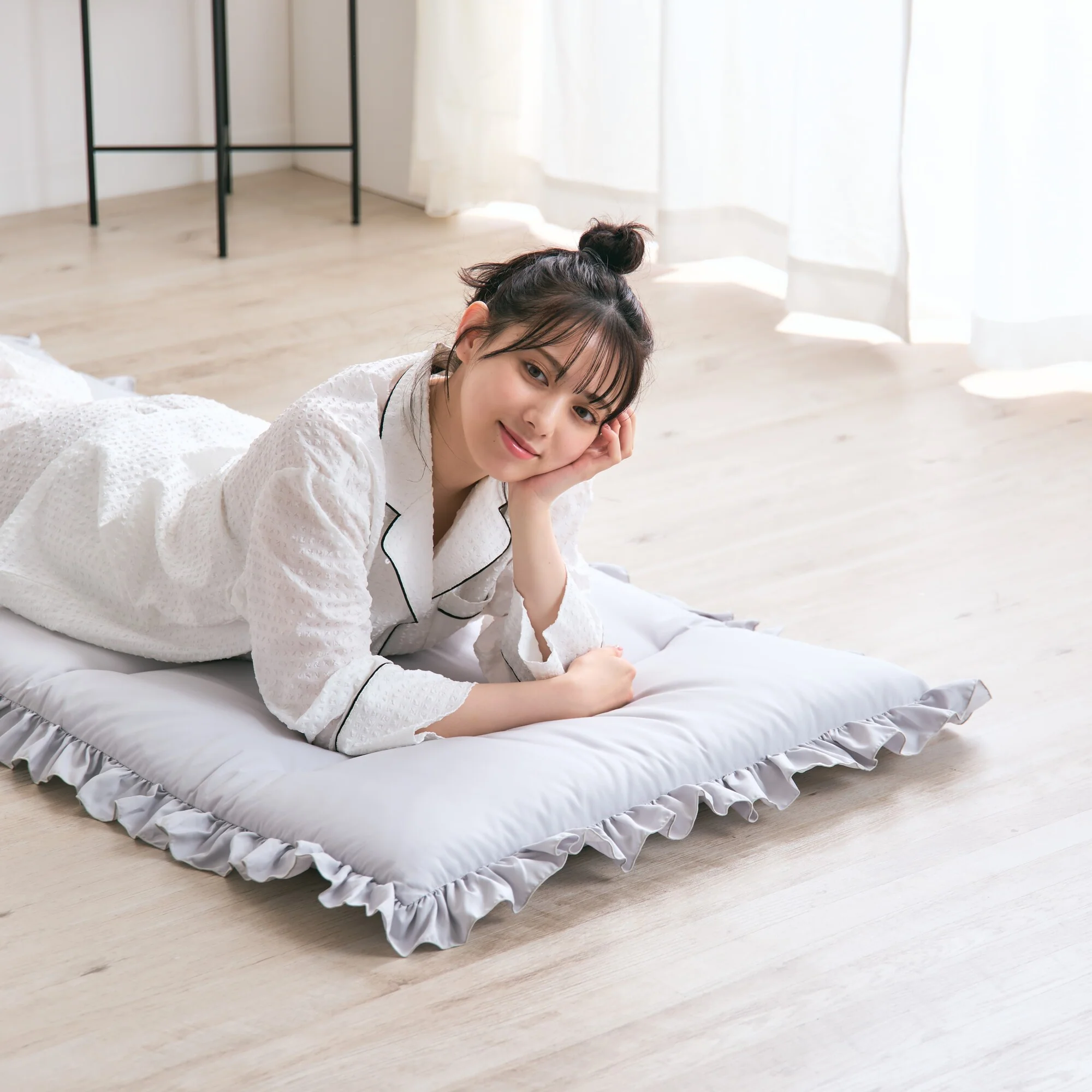 【EC限定】フリル ごろ寝マット 700×1800 グレー - Image 4
