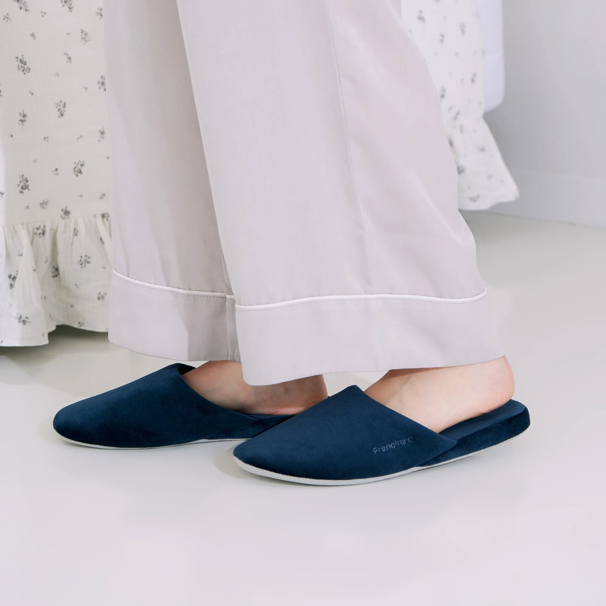 ウォッシャブルベーシックルームシューズ M ネイビー - Image 2