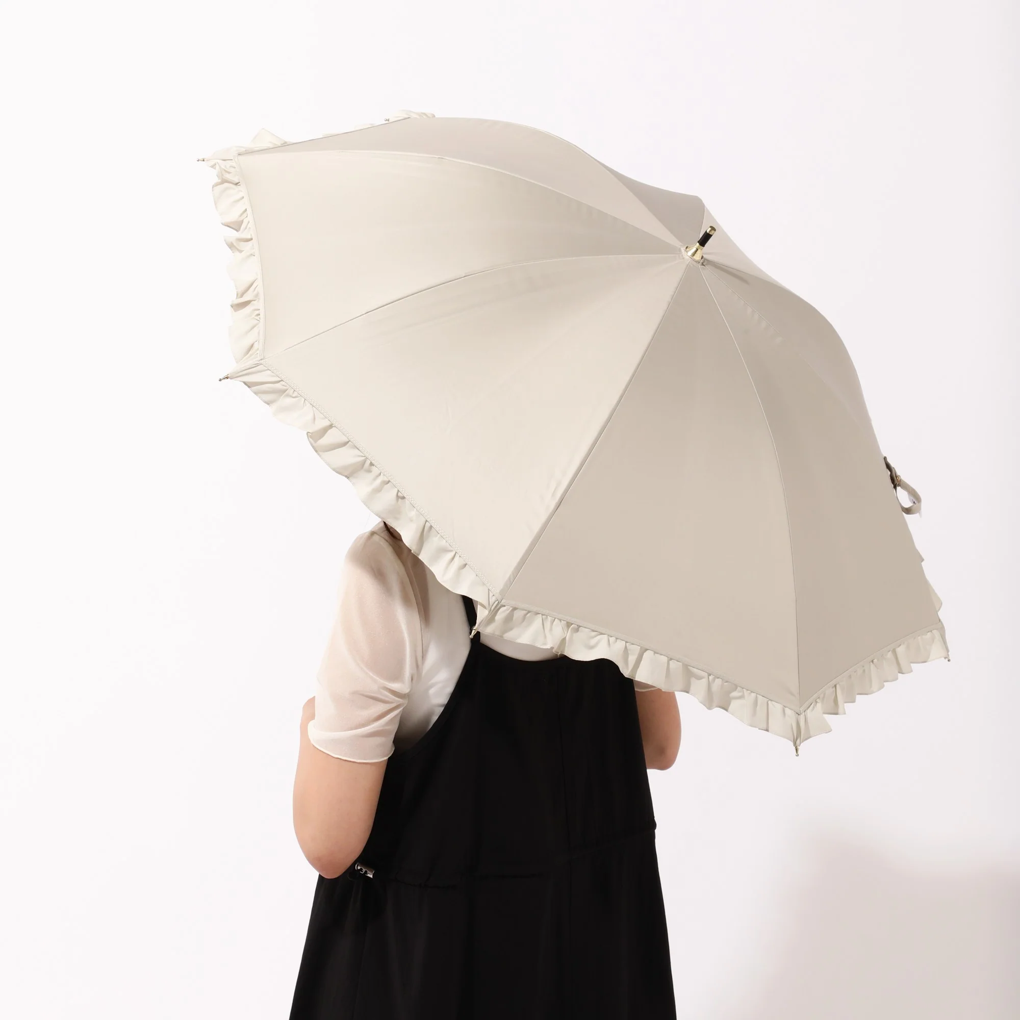 【2024年モデル】遮光 クラシックフリル 長傘 50cm ベージュ(晴雨兼用) - Image 11