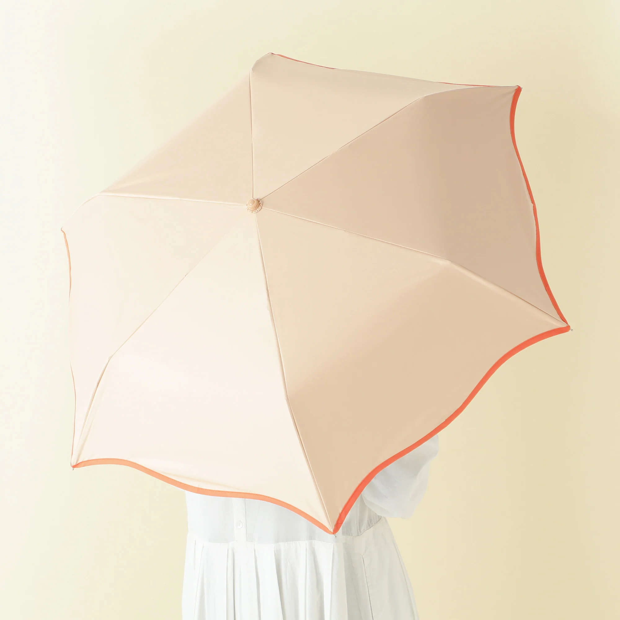 遮光 ウェーブパイピング 折りたたみ傘 50cm オレンジ（晴雨兼用） - Image 4