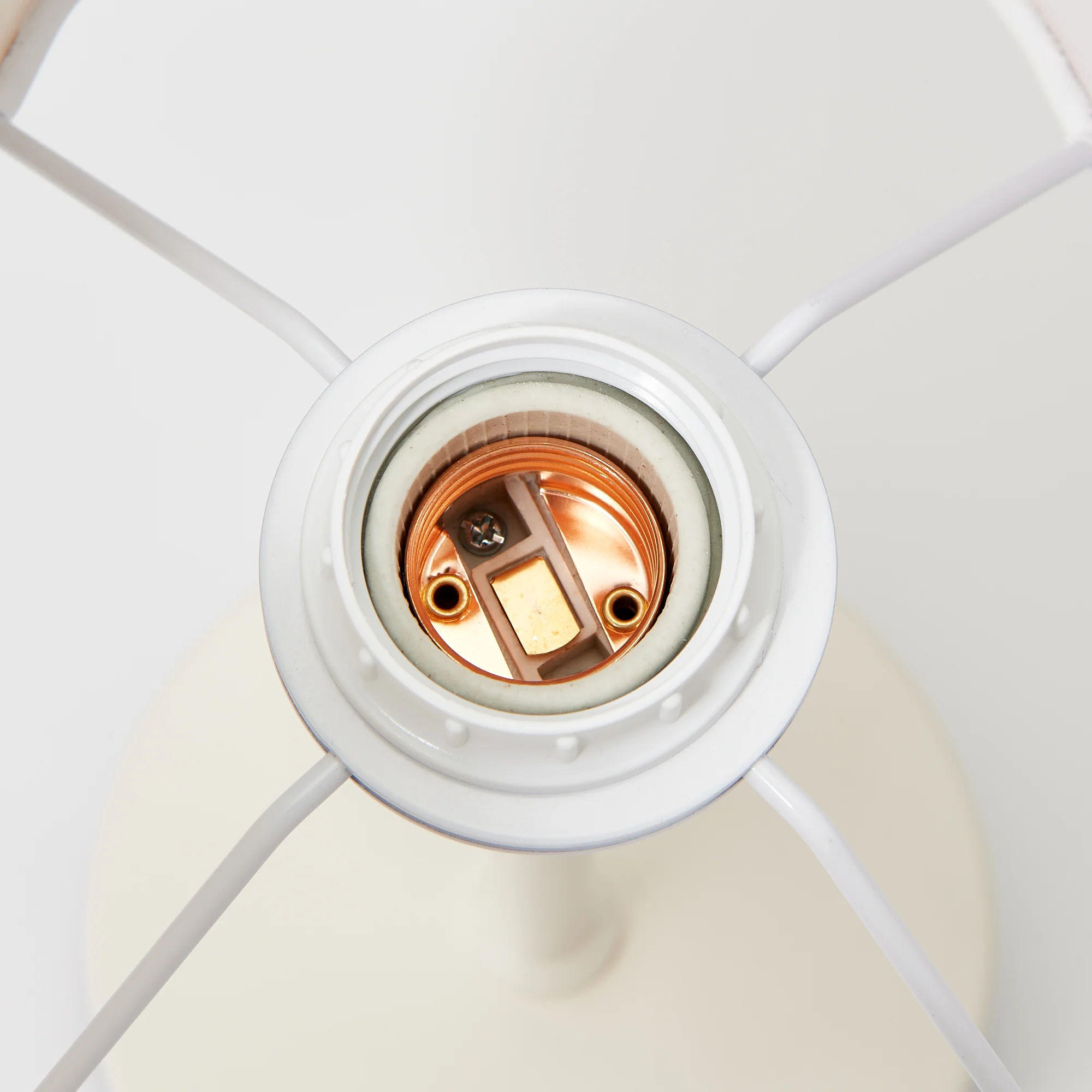 スカラップ テーブルランプ ベージュ - Image 6